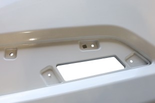 Капот в сборе с эмблемой и накладками Shacman X6000