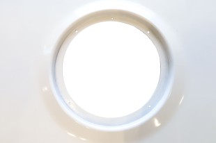 Капот в сборе с эмблемой и накладками Shacman X6000