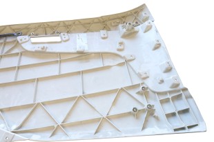 Капот в сборе с эмблемой и накладками Shacman X6000