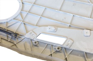 Капот в сборе с эмблемой и накладками Shacman X6000